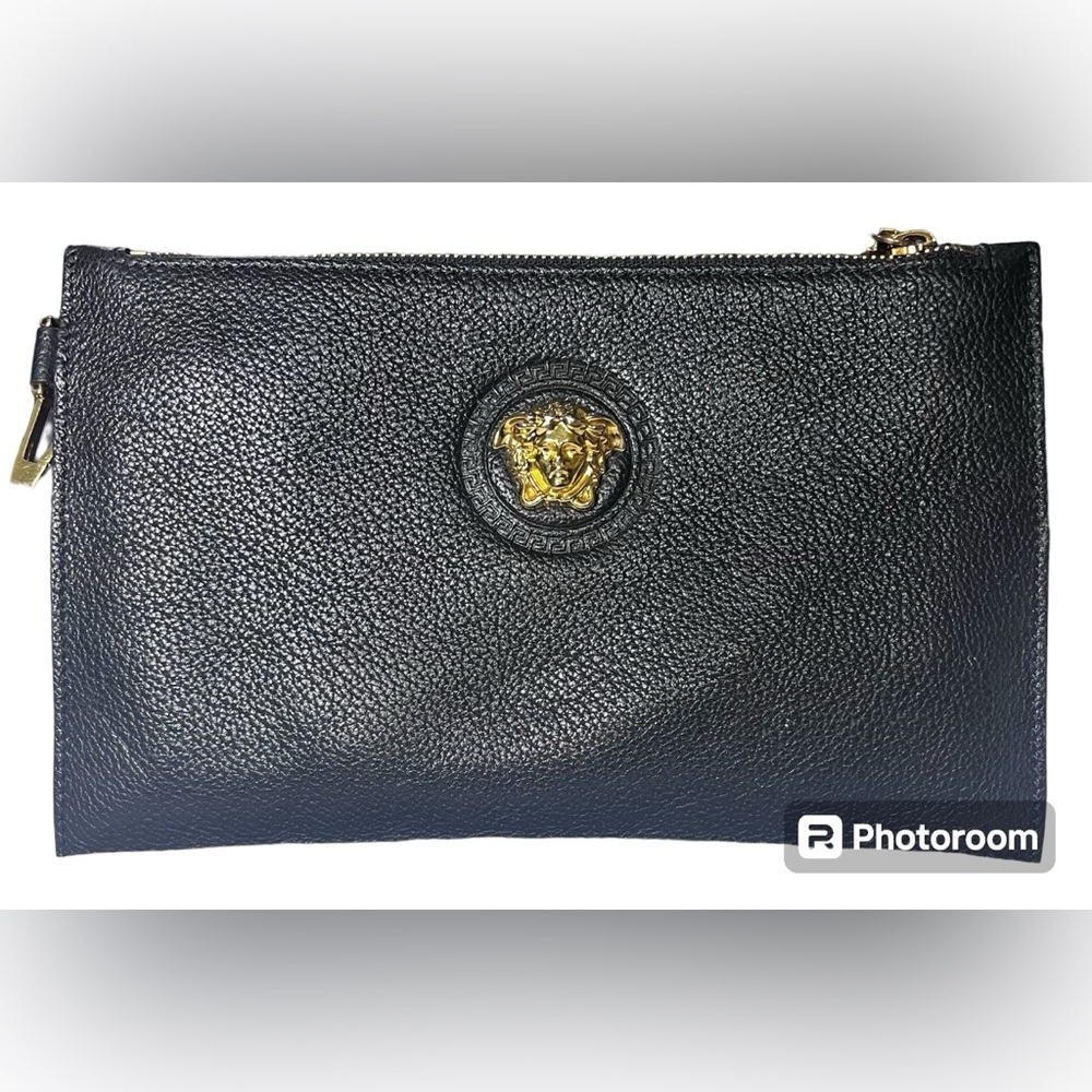 VERSACE wristlet/pouch with pebbled leather large medusa unisex good con…